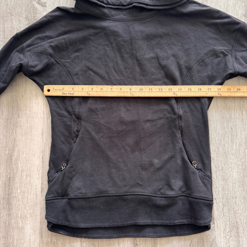 Lululemon Cowl Neck Pullover Sweatshirt Black Size 4 Long Sleeve Pockets - Picture 3 of 7